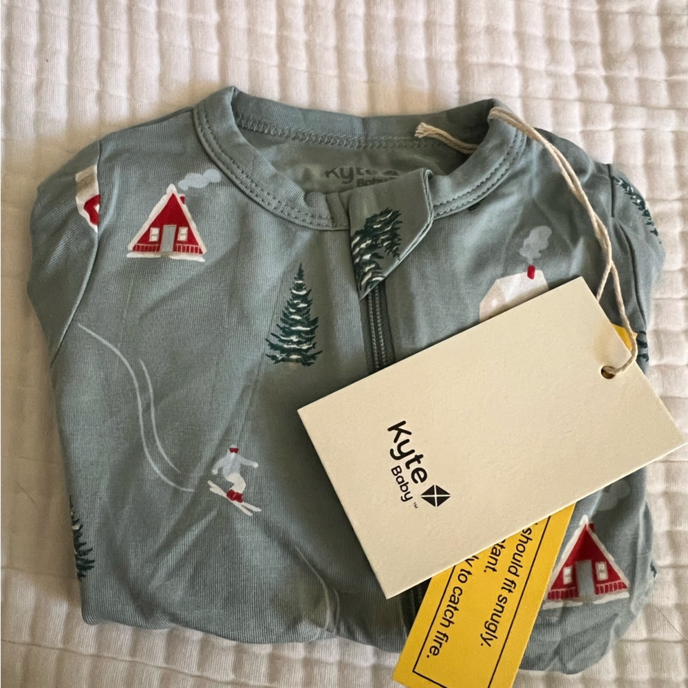 Kyte Baby Alpine Village NWT